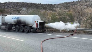 Yanan karbondioksit tankerine profesyonel müdahale felaketi önledi