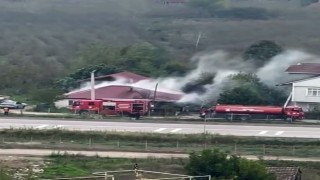 Yangında tek katlı ev kullanılamaz hale geldi