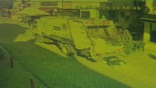 Yaşlı adamın kamyonun altında kalarak öldüğü kaza: Güvenlik kamerası görüntüleri ortaya çıktı