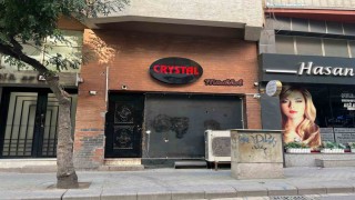 Yaşlı kadının rahatsız olduğu için şikâyet ettiği eğlence mekanı mühürlendi