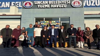 Yenikent Yüzme Havuzunda final müsabakası