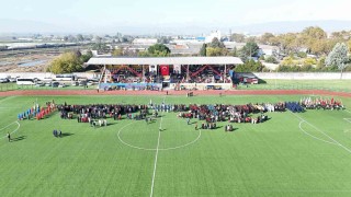 Yenişehir stadyumunda cumhuriyet coşkusu