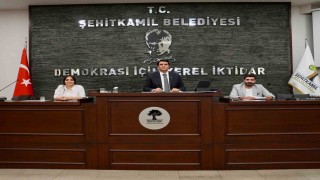 Yılmaz, yardımcılarını açıkladı