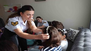Yozgat İl Jandarma Komutanlığı kız çocuklarını unutmadı