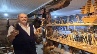 Yozgatlı Kültür Bakanlığı Sanatçısı Raşit Öztürk 19 yıldır ağaç parçalarını hayal gücüyle süslüyor