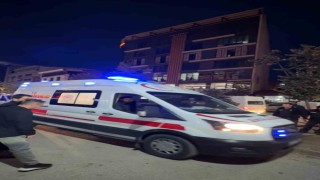 Yüksekovada bıçaklı kavga: 1 yaralı