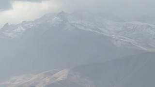 Yüksekovaya mevsimin ilk karı düştü