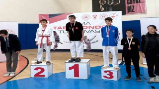 Yunusemreli tekvandoculardan 4 madalya