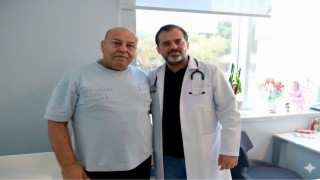 Yurt dışından gelen mide kanseri hastası Mersinde sağlığına kavuştu