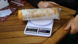 1 kiloluk tavuk dürümü 150 TLye satan esnaf taleplere yetişemiyor