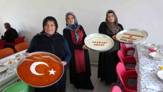 250 tepsi hamur döküldü, 5 kazan arabaşı çorbası birlik beraberlik için kaynadı