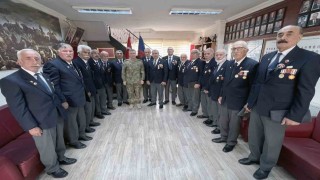 3. Ordu Komutanı Korgeneral Altuğdan Muharip Gaziler Derneğine ziyaret