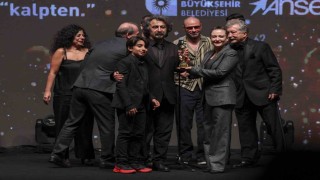 62. Altın Portakala ‘Tavşan İmparatorluğu 7 ödülle damga vurdu