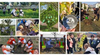 81 ildeki okullarda fidanlar, ‘Atatürk ve Vatan Sevgisi mesajlarıyla toprağa bırakıldı