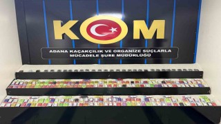 Adanada 3 milyon TL değerinde kaçakçılık operasyonu: Telefonlar, sigaralar ele geçirildi