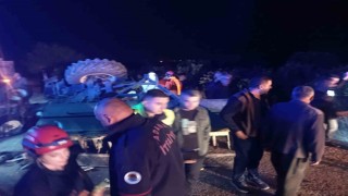 Adanadaki zincirleme kazada yaralanan sürücü kaldırıldığı hastanede hayatını kaybetti