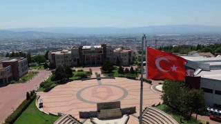 ADÜ Rektörü Kent: ADÜnün geleceğini, üreten gençlerimizle birlikte inşa ediyoruz