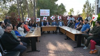 Ağız Ve Diş Sağlığı Haftası'nda Sağlık Çalışanlarına Moral Ziyareti