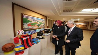 AK Parti Genel Başkan Yardımcısı Dr. Betül Sayan Kaya Şahinbey Belediyesinin hizmetlerini takdir etti