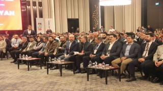 AK Parti Sözcüsü Ömer Çelik ve Bilal Erdoğan Şanlıurfada gençlerle buluştu