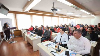 Akdeniz Belediyeler Birliğinden Merkezefendi Belediyesi personeline mevzuat eğitimi