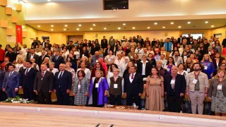 Akdeniz Üniversitesi öğretim üyesi Prof. Dr. Mehmet Ali Eroğluna, Türk kültür ve sanatına katkı ödülü