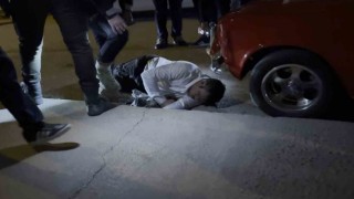 Aksarayda yol ortasında palalı saldırı: 1 ağır yaralı