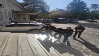 Akşehirde gümrük kaçağı tütün yakalandı