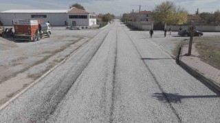 Alacada sokaklar asfaltlanıyor, yılların kanal sorunu çözülüyor