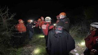 Alzheimer hastası yaşlı adamı arama çalışmaları gece de devam ediyor