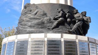 Antalya Şehitleri Anıtı restore edildi