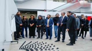 Arınma performansıyla başlayan sanat etkinliği söyleşi ve sergiyle devam etti