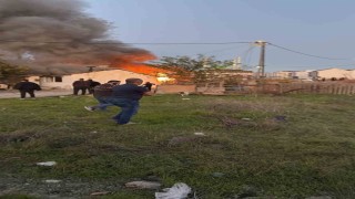 Arnavutköyde gecekondu alev alev yandı