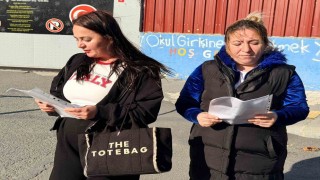 Arnavutköyde okul önünde trafik çilesi büyüyor