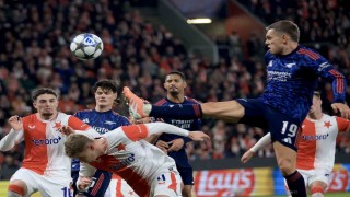 Arsenal, Şampiyonlar Liginde 4te 4 yaptı