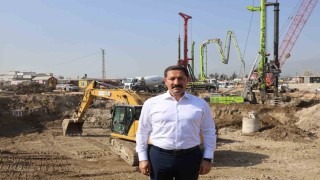 Asrın felaketi sonrası ulaşım ağının güçlendirildiği Hatayda kilit kavşağın 2026 yılı Ocak ayında hizmete açılması planlanıyor