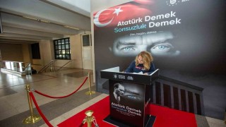 Atatürke özlem satırlara dökülüyor