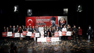 Ataya Özlem Şiir Okuma Yarışmasında duygulu anlar yaşandı