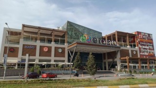 AVMnin bayan tuvaletinde cep telefonuyla görüntü alma olayı