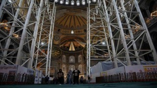 Ayasofya Bilim Kurulu Üyesi ve akademisyen Ahmet Güleç: Üstünde bulunduğumuz platform bu vinçleri taşıyacak durumda