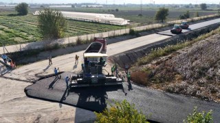 Aydın Büyükşehir Belediyesi 17 ilçede eş zamanlı yatırımlarını sürdürüyor