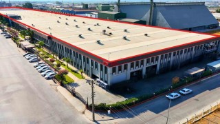 Aydından bir dünya makası doğuyor