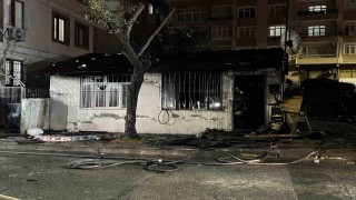 Bağcılarda gecekondu yangını: Anne ve 4 çocuğu dumandan etkilendi