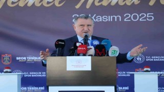 Bakan Bak: Türkiye, spor devrimi yaşıyor