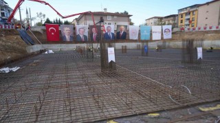 Bakan Bak: Türkiye şu anda spor tesisi devrimi yaşıyor