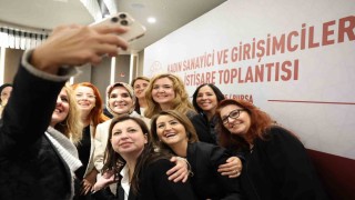 Bakan Göktaş: Cam tavanları kırmak kolay değil ama azimle, sabırla ve kararlılıkla her engel aşılır