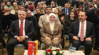 Bakan Göktaş: Günümüzde hanelerin yüzde 57sinde 18 yaş altı çocuk yok