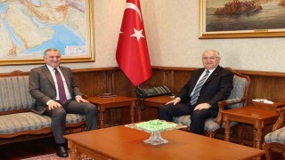 Bakan Güler, Bakan Bak ile görüştü