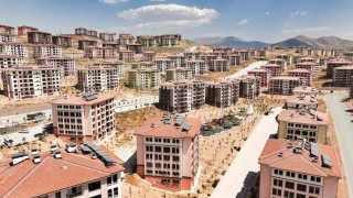 Bakan Kurum, deprem bölgesinde teslim edilen konutların sayısını açıkladı