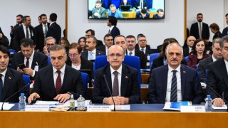 Bakan Şimşek: Vergi ve harçlardaki güncellemenin yeniden değerleme oranı yerine enflasyon hedeflerini dikkate alarak yapılması gündemimizde